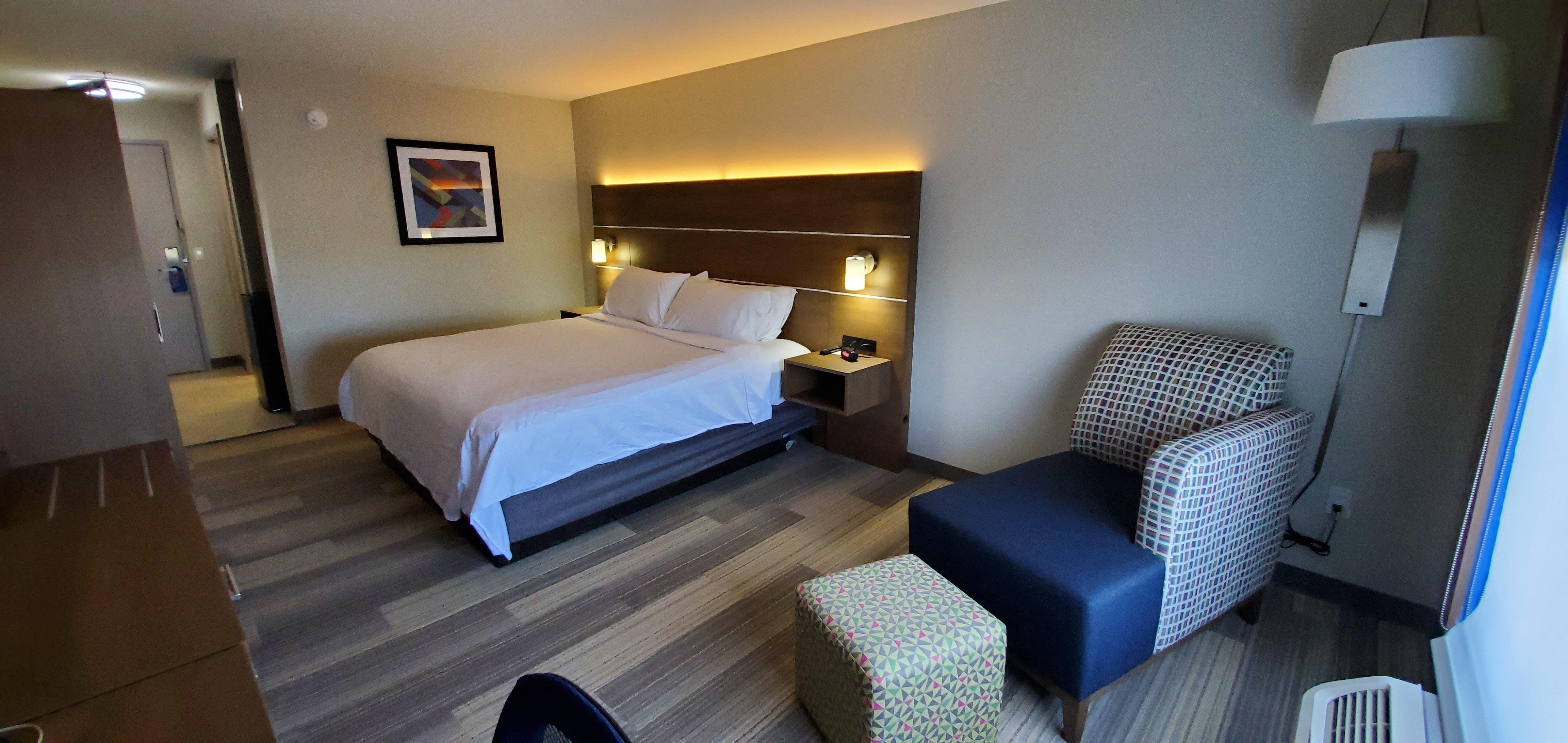 Holiday Inn Express Hotel & Suites Kinston By Ihg Exterior foto