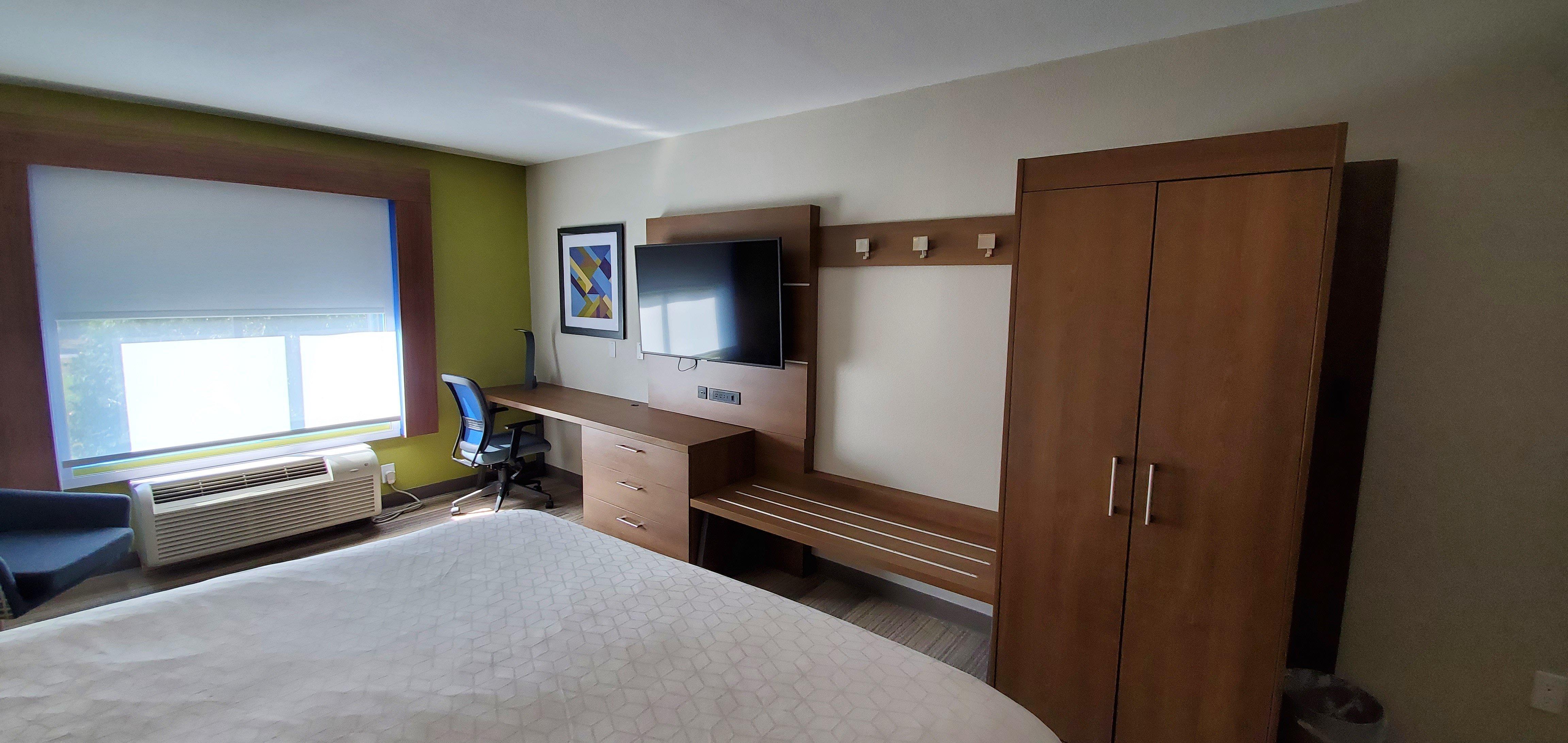 Holiday Inn Express Hotel & Suites Kinston By Ihg Exterior foto